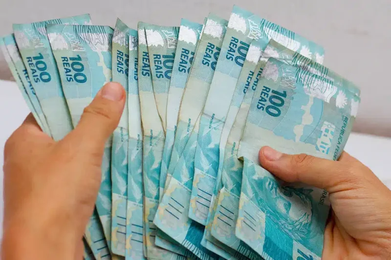 Como Ganhar R$1,00 de 1 Milhão de Pessoas? O Segredo da Escala Que Pode Mudar Sua Vida Financeira